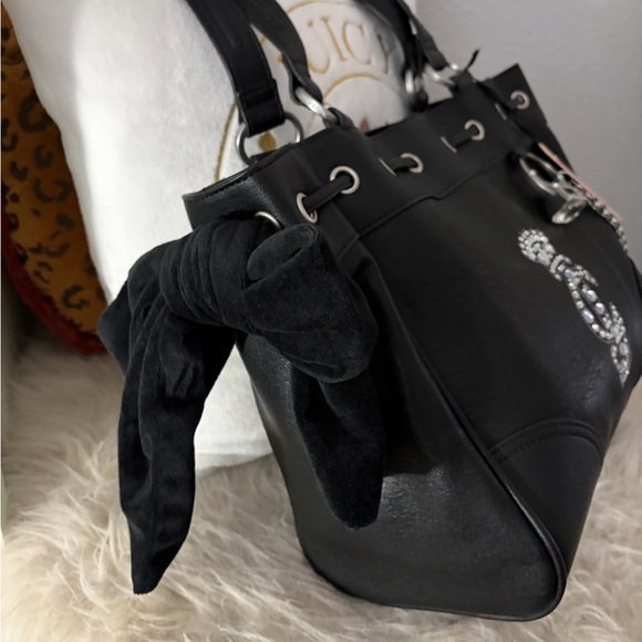 Juicy couture Y2K tote bag with a bow and bling bling 💍 New with tags! 🔥🔥🔥🔥 - Picture 5 of 8